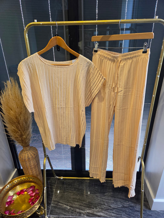 PLEATED COORD BEIGE